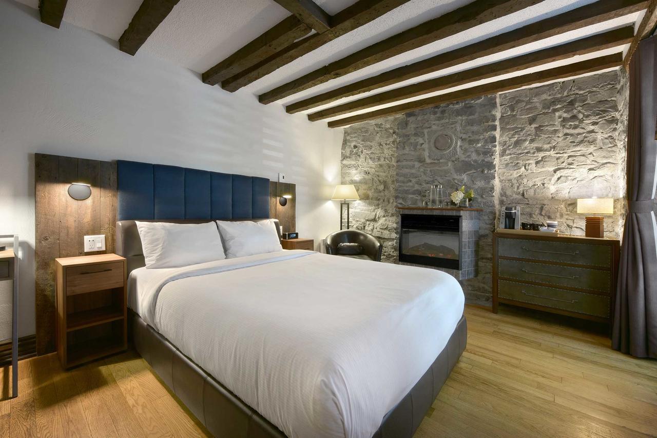 Hotel Epik Montreal Zewnętrze zdjęcie